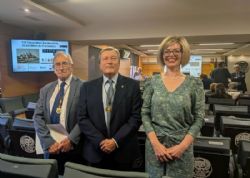 Ampliar foto: Zaragoza acogi el VII Encuentro Nacional de Academias de Farmacia, organizado por la Academia de Farmacia Reino de Aragn